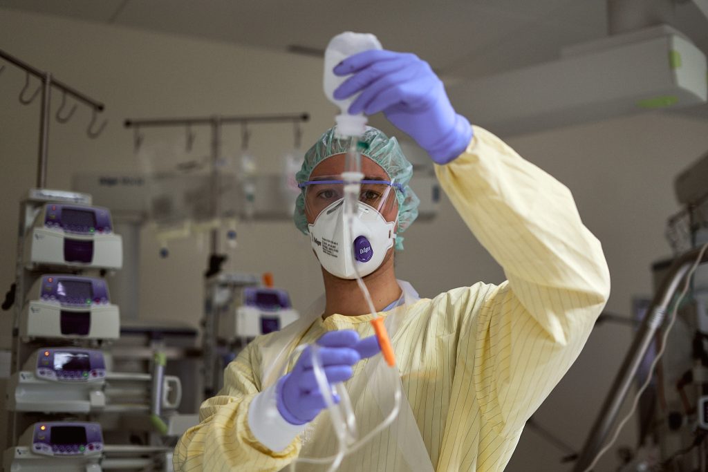 2022-01_Covid-Intensivstation_web_017_©Stoltenberg